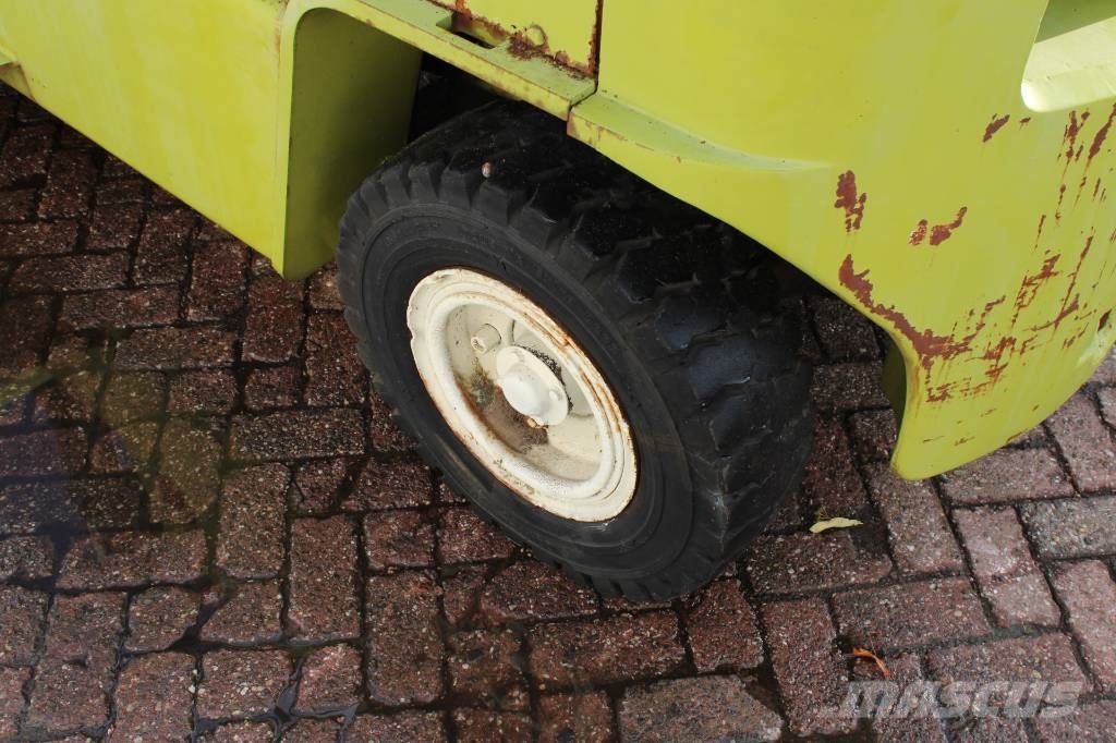 Clark C500 Y 80 PD Dīzeļa autoiekrāvēji