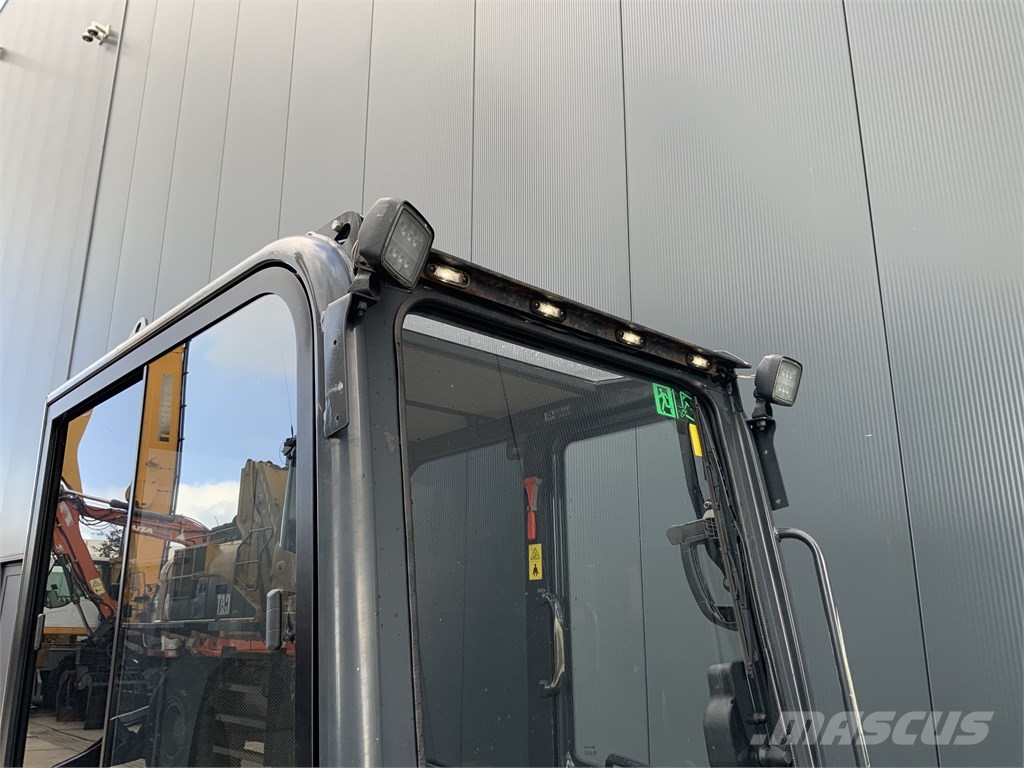 Hitachi ZX 19-6 حفارات صغيرة أقل من 7 طن (حفارات صغيرة)