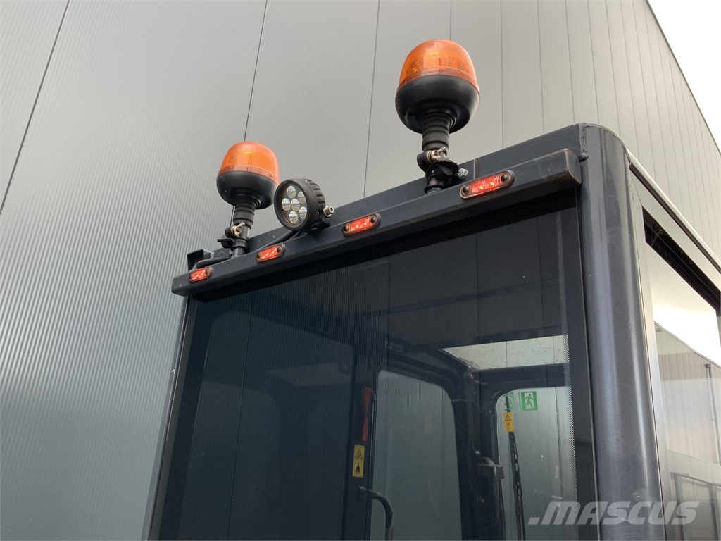 Hitachi ZX 19-6 حفارات صغيرة أقل من 7 طن (حفارات صغيرة)