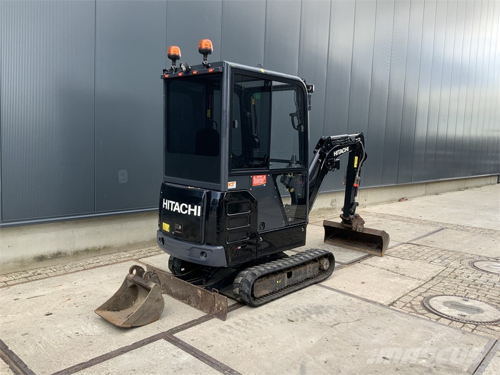 Hitachi ZX 19-6 حفارات صغيرة أقل من 7 طن (حفارات صغيرة)