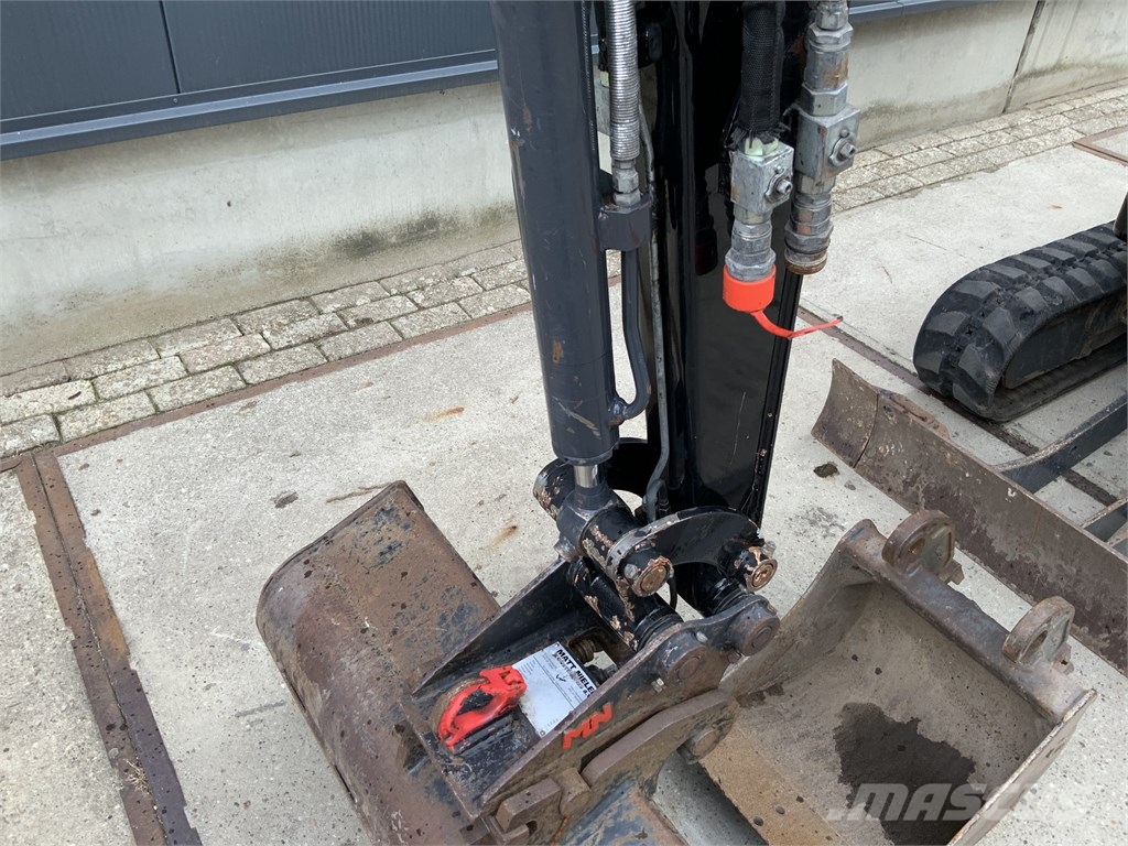 Hitachi ZX 19-6 حفارات صغيرة أقل من 7 طن (حفارات صغيرة)