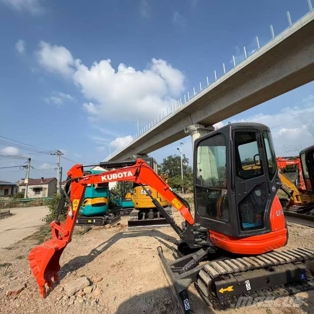 Kubota U 27 Mini bagri <7t