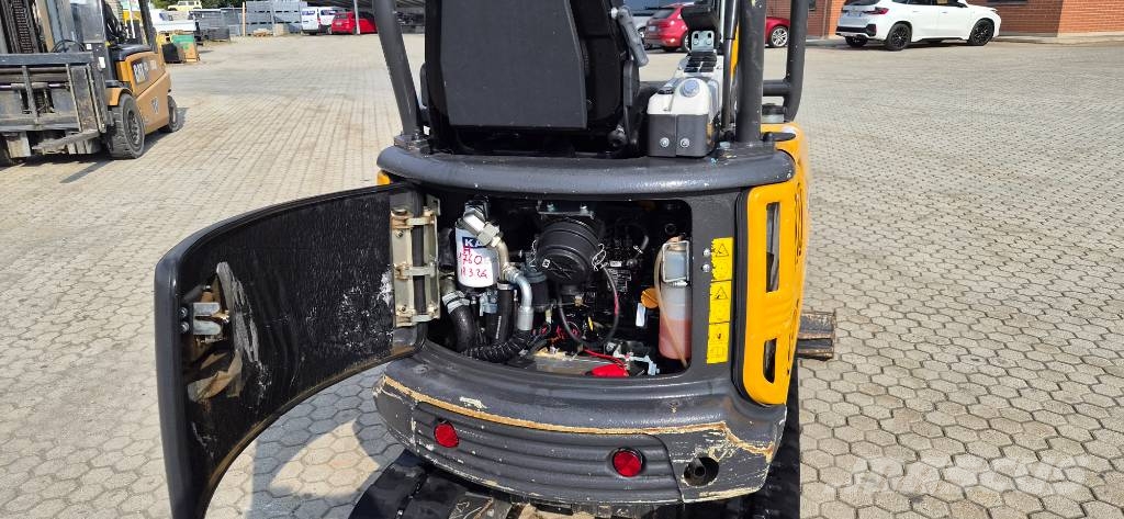 Kato 17 VXE Miniexcavadoras