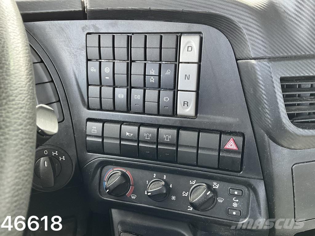 Iveco Trakker AD260T45 6x4 26 Ton haakarmsysteem Just 48 Vrachtwagen met containersysteem