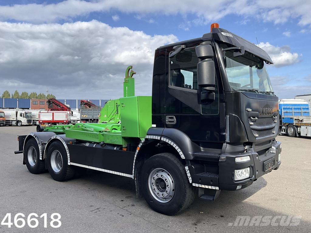 Iveco Trakker AD260T45 6x4 21 Ton haakarmsysteem Just 48 Vrachtwagen met containersysteem