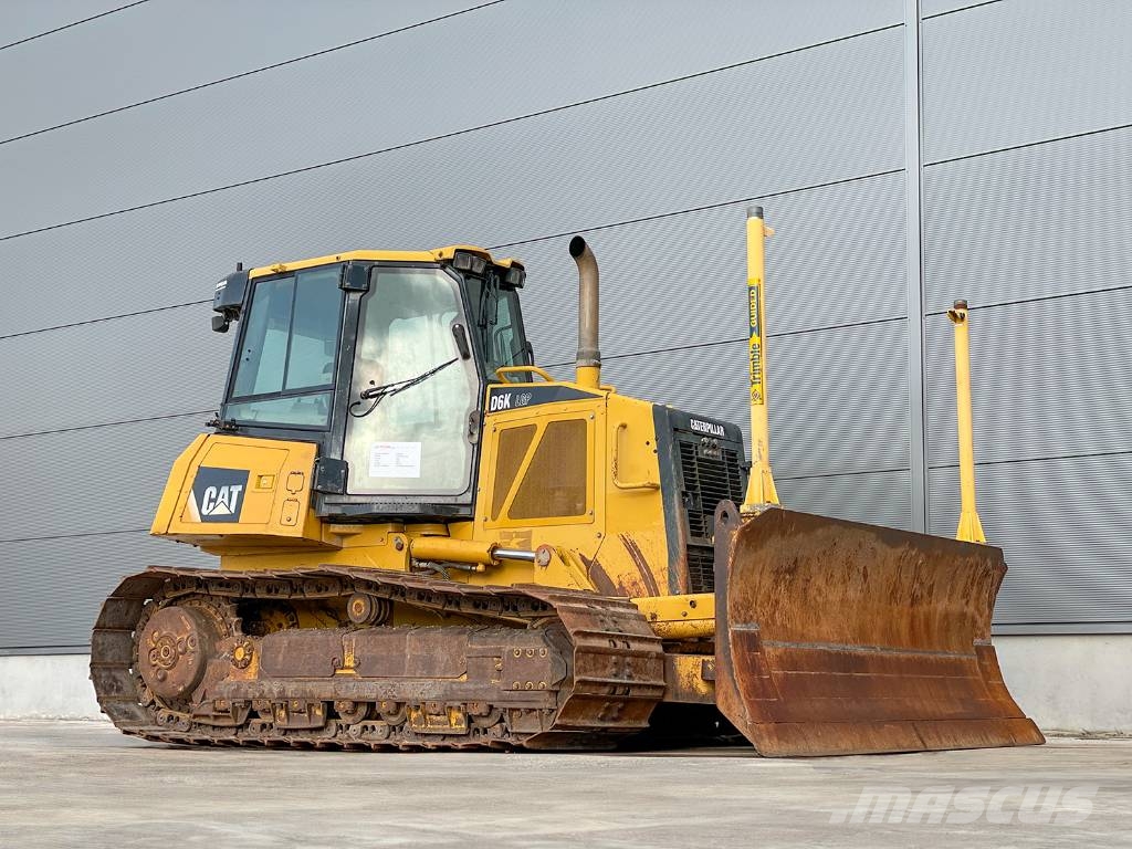 CAT D6K Kāpurķēžu buldozeri
