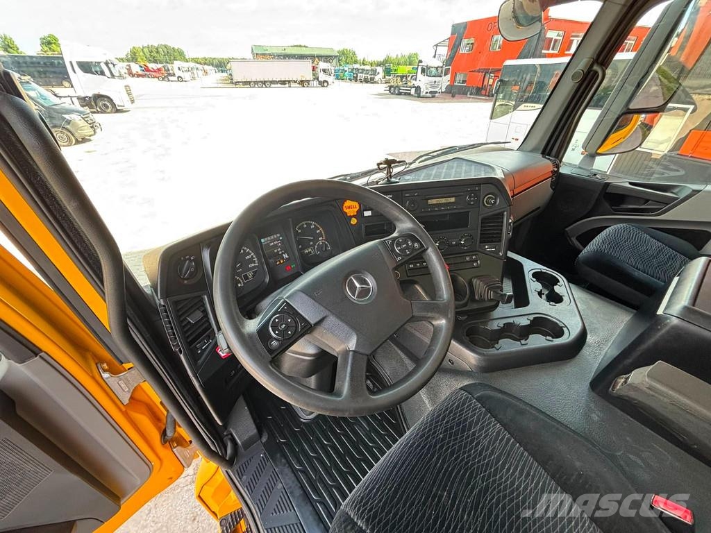 Mercedes-Benz Antos 1824 4x2 BOX L=7757 mm Camiones caja cerrada