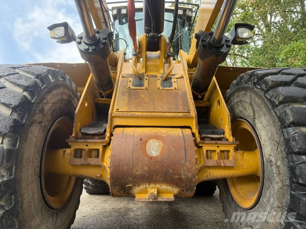CAT 972 K Pyöräkuormaajat