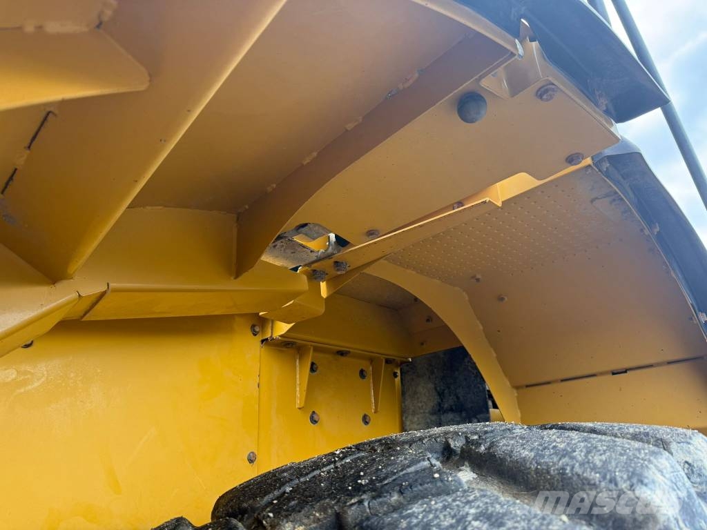 CAT 972 K Pyöräkuormaajat