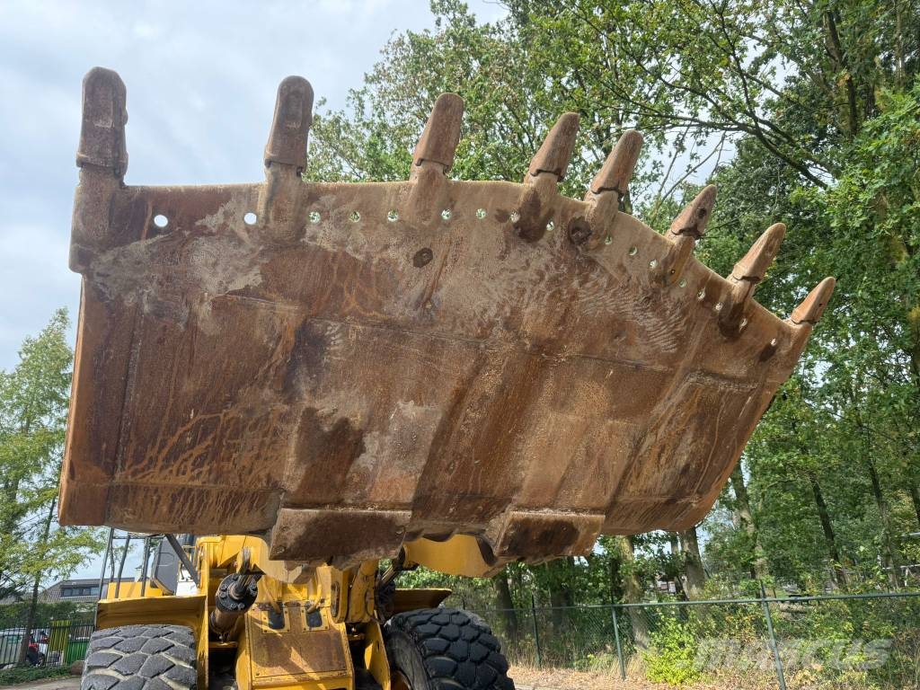 CAT 972 K Pyöräkuormaajat
