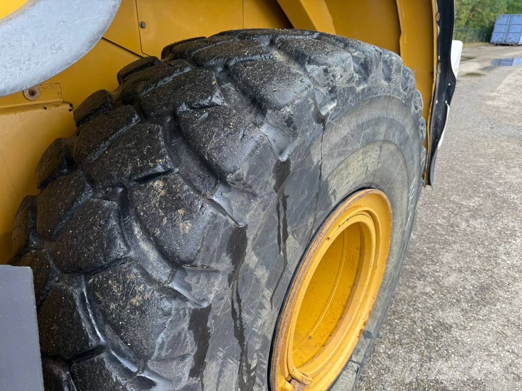 CAT 972 K Pyöräkuormaajat