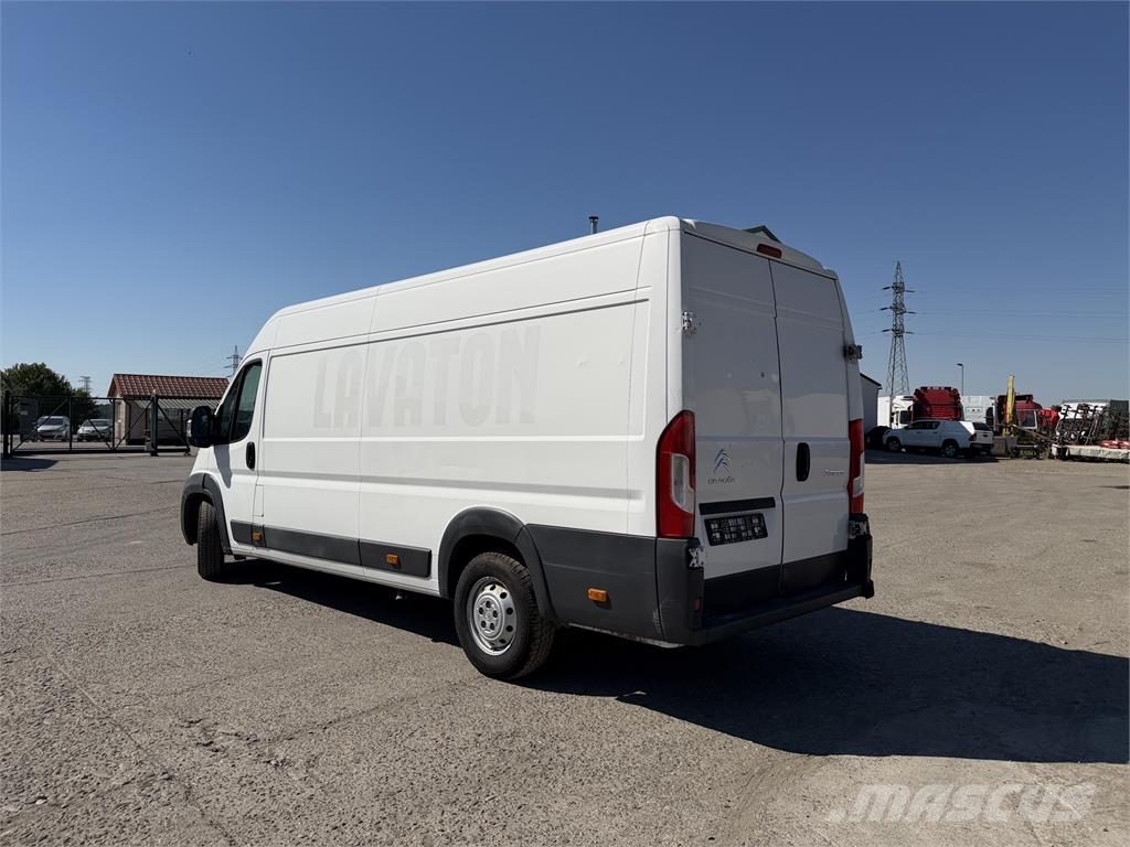 Citroën Jumper VIN 027 شاحنة مقفلة