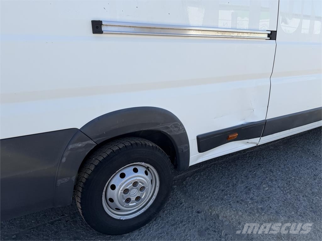 Citroën Jumper VIN 027 شاحنة مقفلة