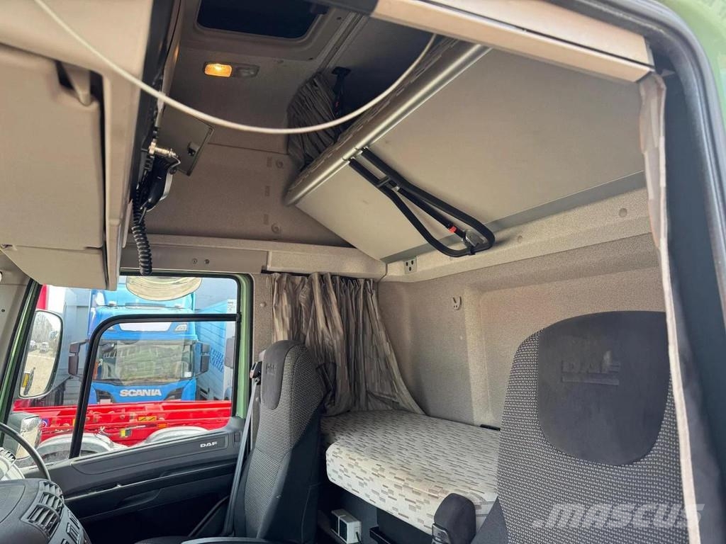 DAF CF 440 6X4 EURO 6 + HIAB 422EP-5 HIPTO + REMOTE CO Camiones de cama baja