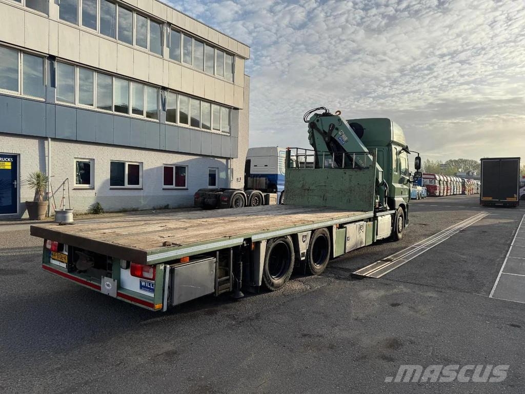 DAF CF 440 6X4 EURO 6 + HIAB 422EP-5 HIPTO + REMOTE CO Camiones de cama baja