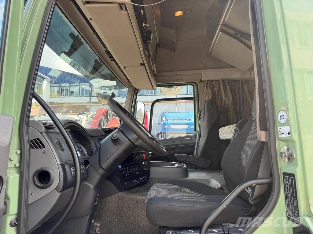 DAF CF 440 6X4 EURO 6 + HIAB 422EP-5 HIPTO + REMOTE CO Camiones de cama baja