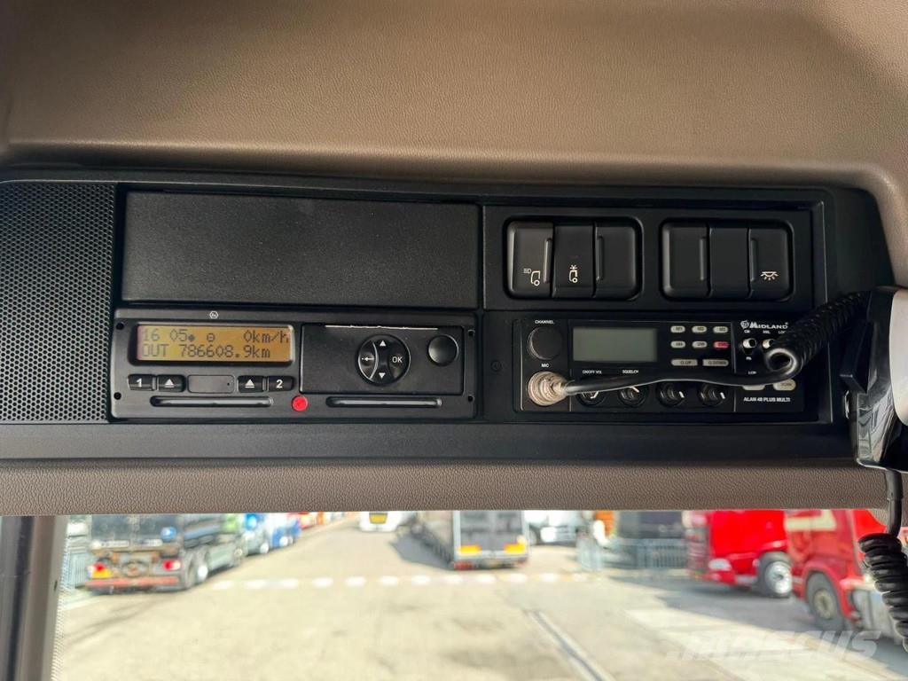 DAF CF 440 6X4 EURO 6 + HIAB 422EP-5 HIPTO + REMOTE CO Camiones de cama baja