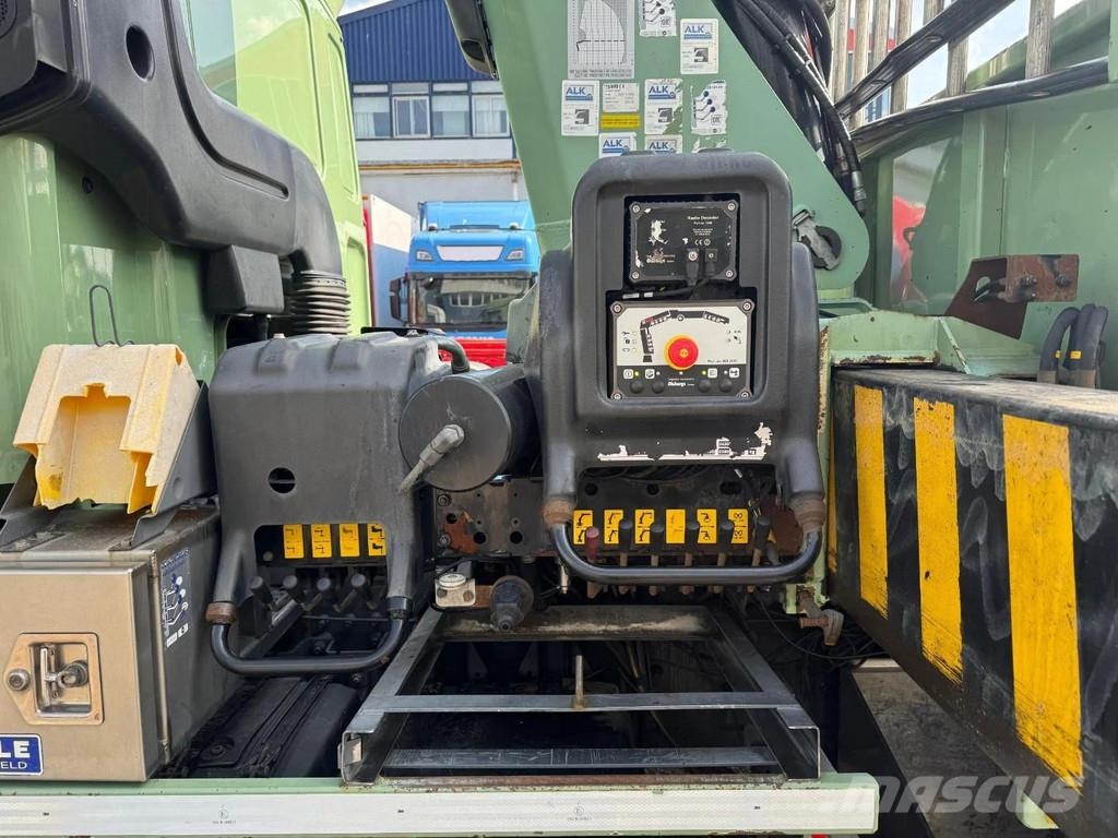 DAF CF 440 6X4 EURO 6 + HIAB 422EP-5 HIPTO + REMOTE CO Camiones de cama baja