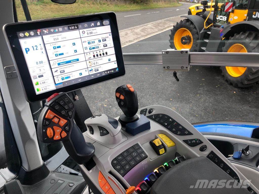 New Holland T7.245 PLMi Traktorok
