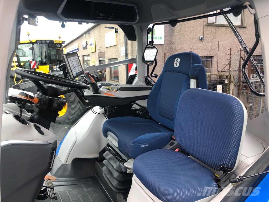 New Holland T7.245 PLMi Traktorok