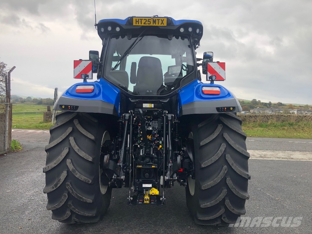New Holland T7.245 PLMi Traktorok