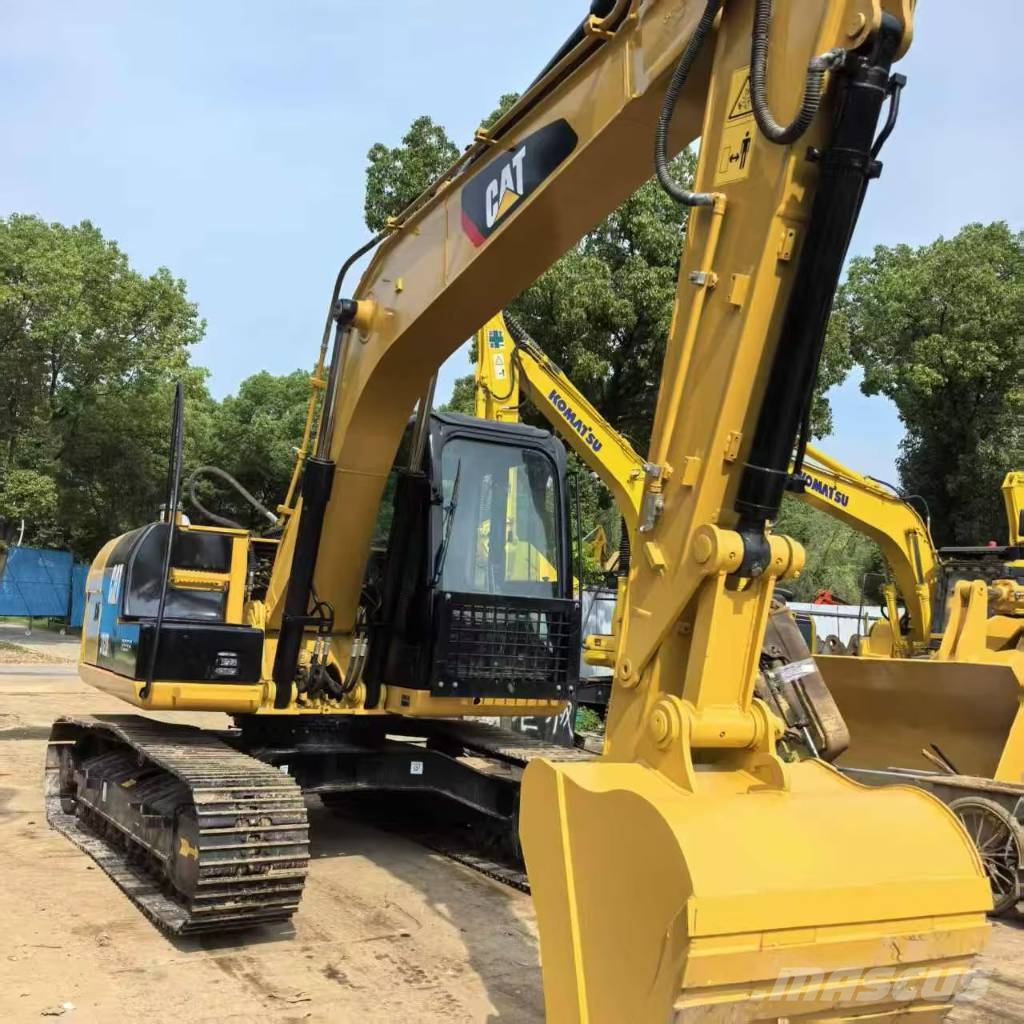 CAT 312 D 2 حفارات وسط 7 طن - 12 طن