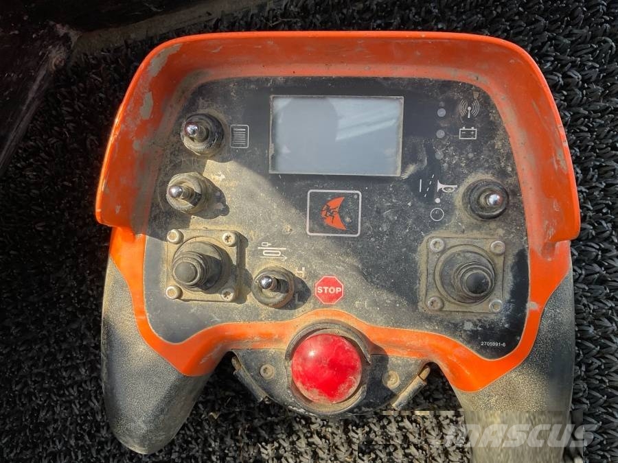 Ditch Witch JT 24 Horizontal Directional Drilling Equipment