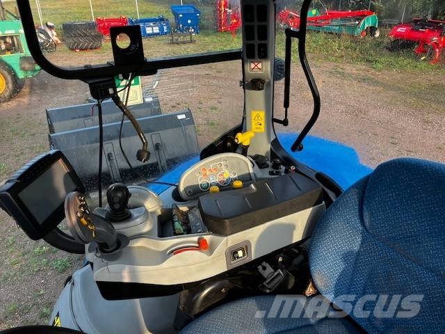 New Holland T 7.200 PC Трактори