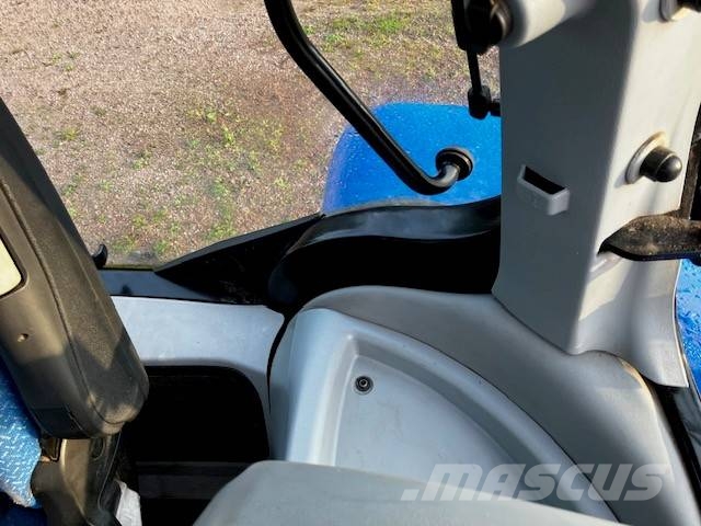 New Holland T 7.200 PC Трактори