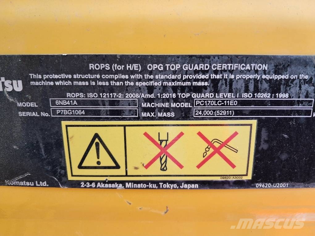 Komatsu PC170LC-11 حفارات زحافة