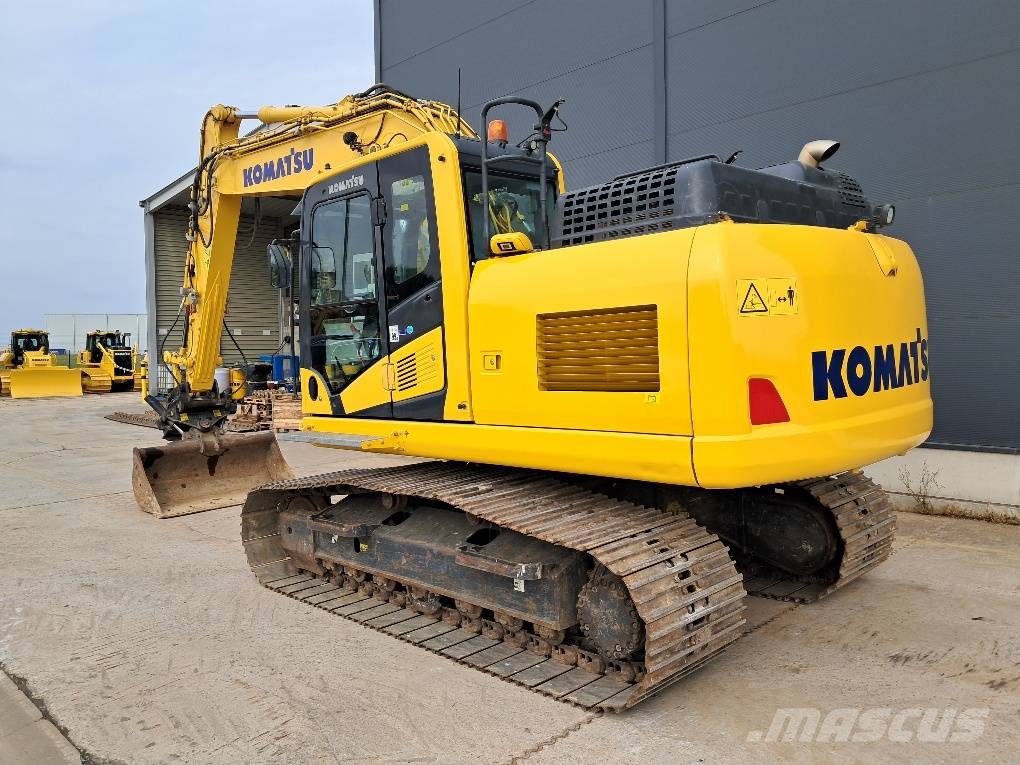Komatsu PC170LC-11 حفارات زحافة