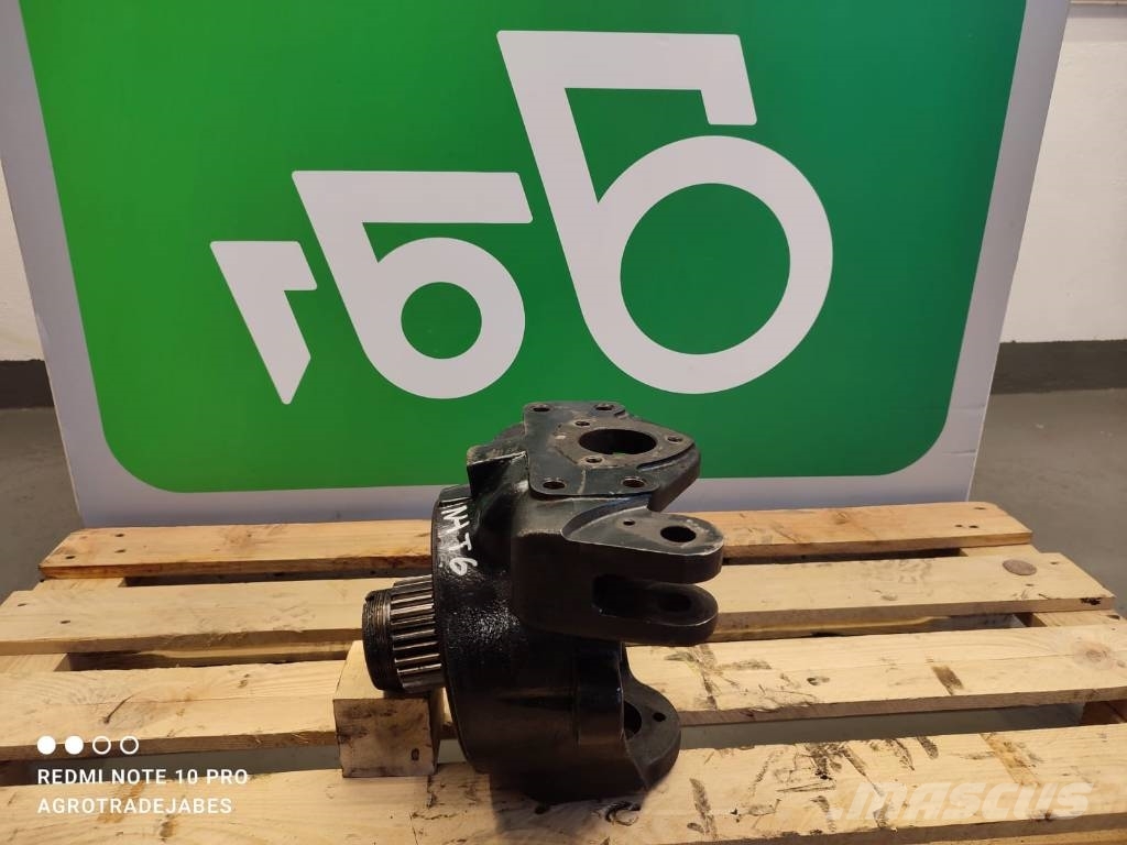 Steering knuckle 84196944 Hub 140614 New Holland T 轴