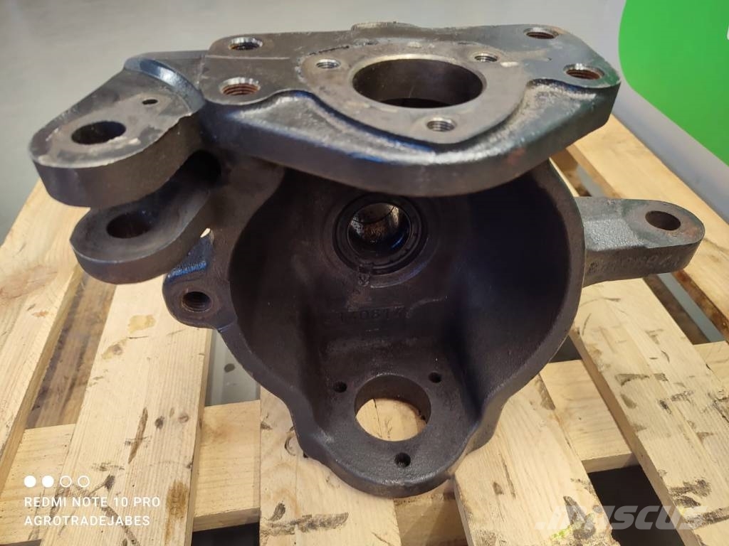 Steering knuckle 84196944 Hub 140614 New Holland T 轴