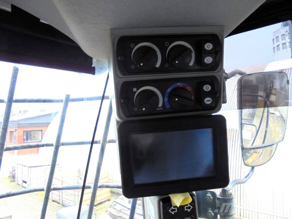 CAT 950 M Kolesni nakladalci