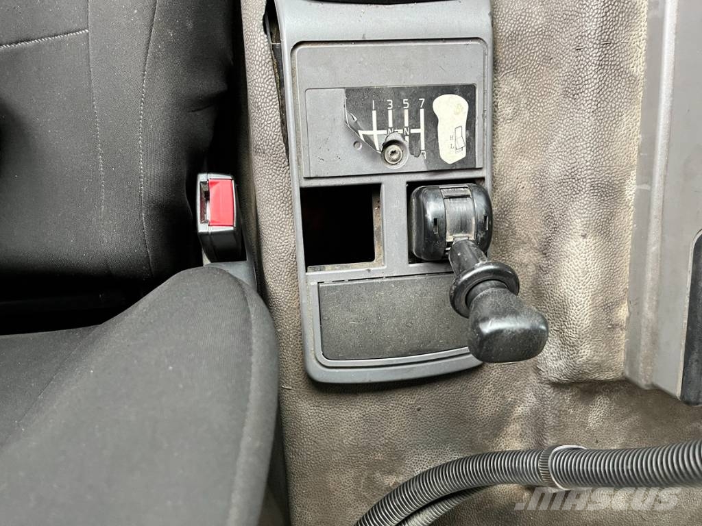 Renault PREMIUM 320.19 SECMAIR Slamsugere