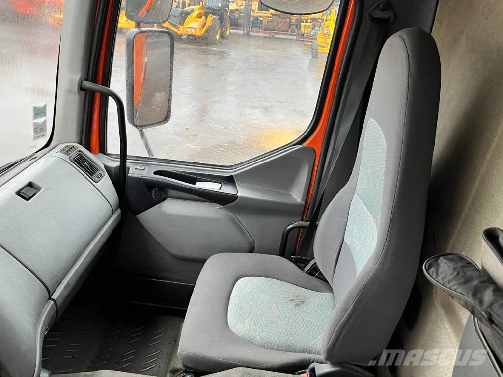 Renault PREMIUM 320.19 SECMAIR Slamsugere