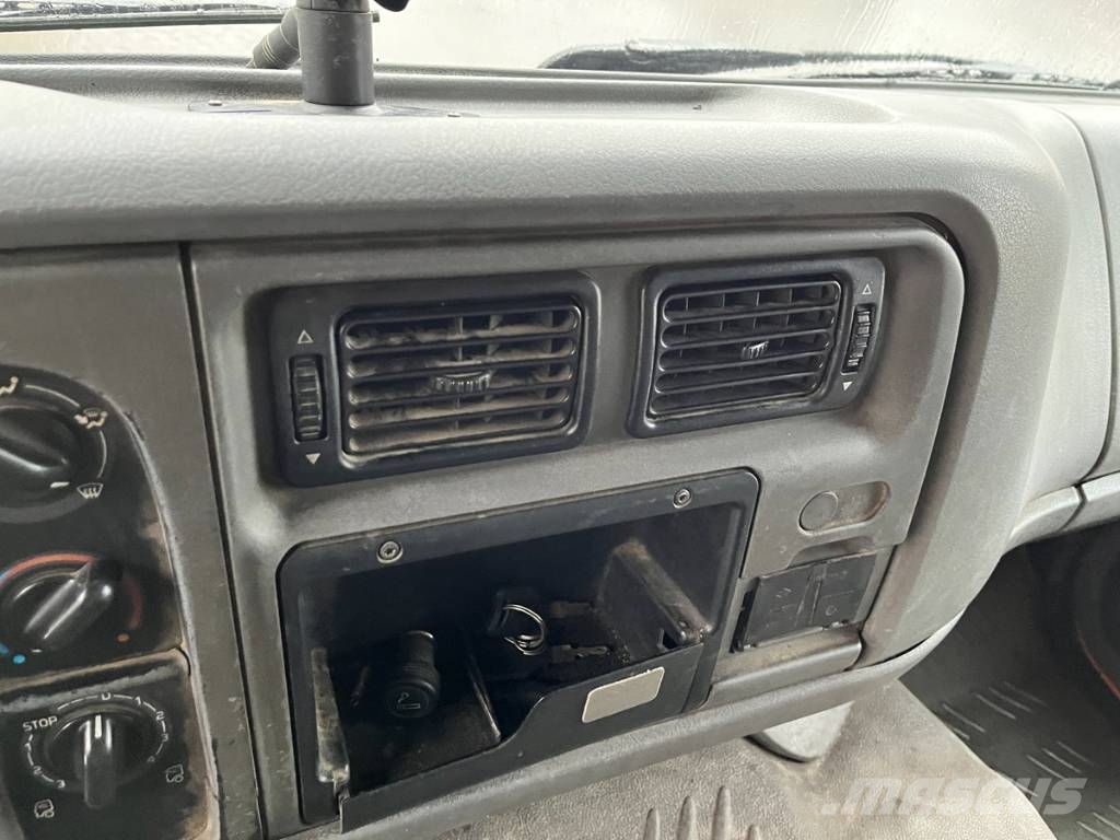 Renault PREMIUM 320.19 SECMAIR Slamsugere
