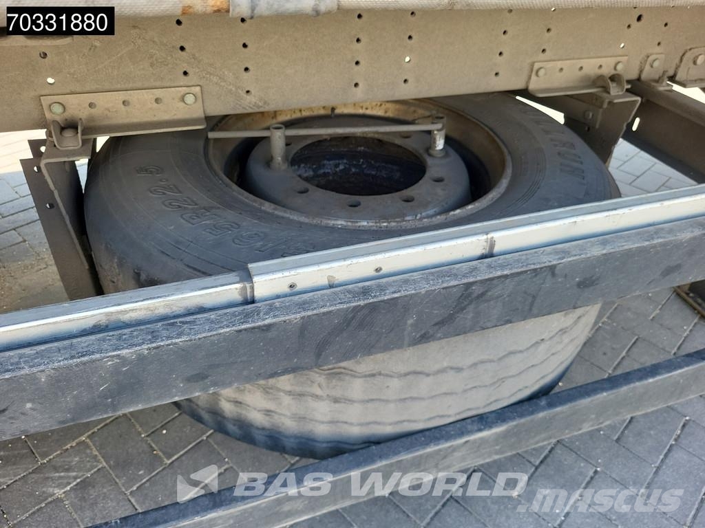 Schmitz Cargobull SCB*S3T 3 axles Sliding Roof نصف مقطورات بباب جانبي