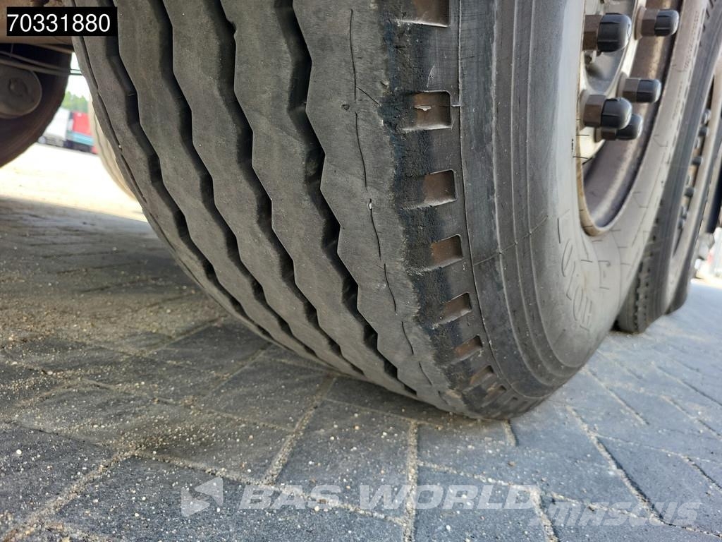 Schmitz Cargobull SCB*S3T 3 axles Sliding Roof نصف مقطورات بباب جانبي