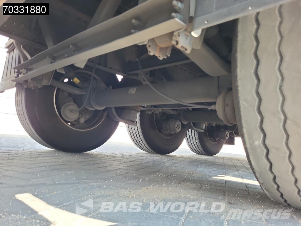 Schmitz Cargobull SCB*S3T 3 axles Sliding Roof نصف مقطورات بباب جانبي