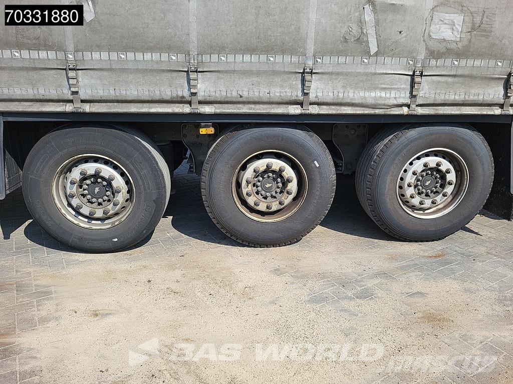 Schmitz Cargobull SCB*S3T 3 axles Sliding Roof نصف مقطورات بباب جانبي