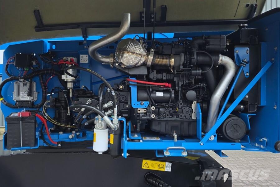 Genie S45XC Trax Valid inspection, *Guarantee! Diesel, 4 Plataformas con brazo de elevación telescópico