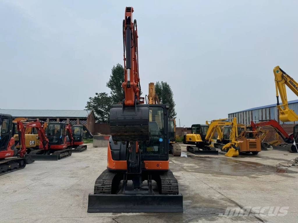 Hitachi ZX 55 حفارات صغيرة أقل من 7 طن (حفارات صغيرة)