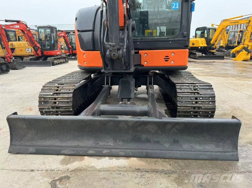 Hitachi ZX 55 حفارات صغيرة أقل من 7 طن (حفارات صغيرة)