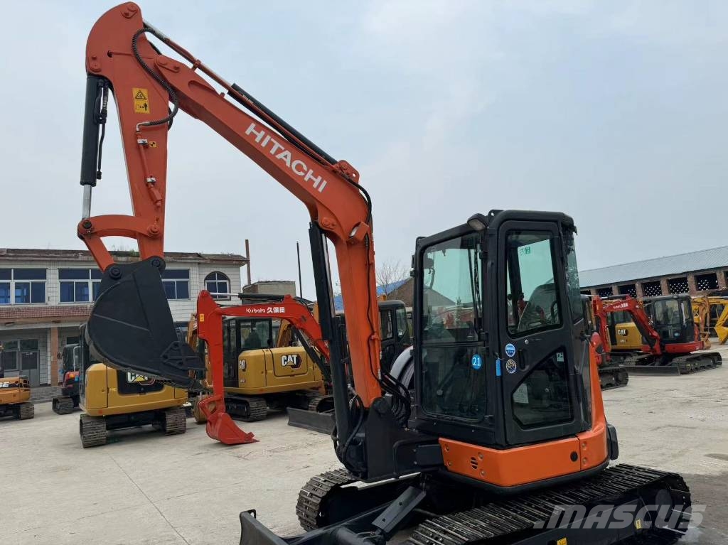 Hitachi ZX 55 حفارات صغيرة أقل من 7 طن (حفارات صغيرة)