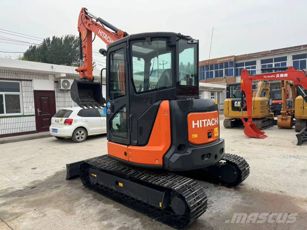 Hitachi ZX 55 حفارات صغيرة أقل من 7 طن (حفارات صغيرة)