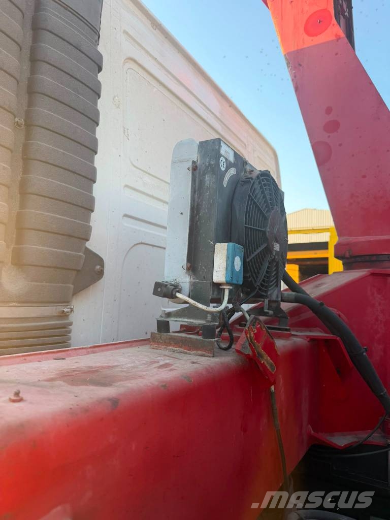 Volvo FM 290 شاحنات الرافعات