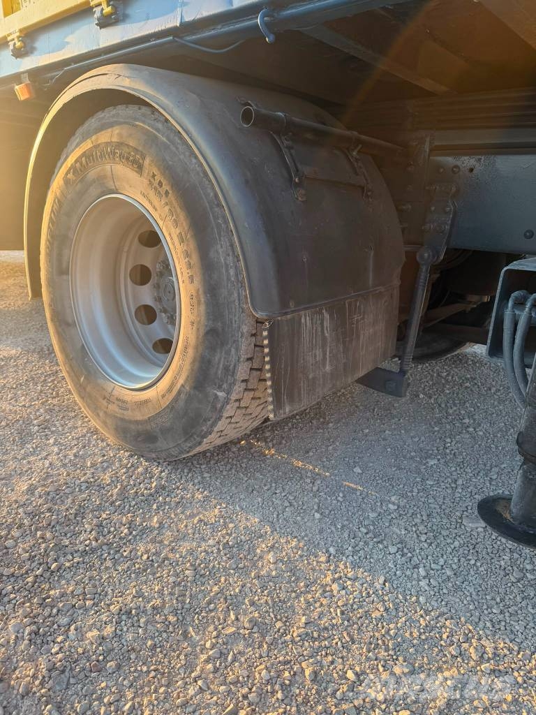 Volvo FM 290 شاحنات الرافعات