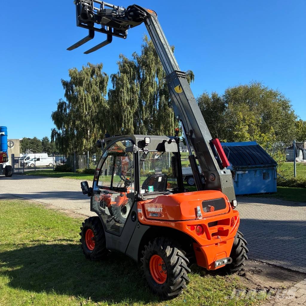 Ausa T 144 H ( kan fragtes på maskintrailer ) Kurottajat
