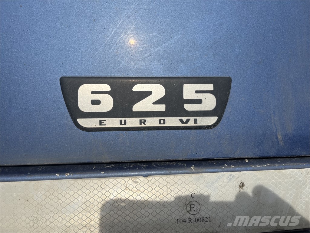 Sisu Polar 625 Sora- ja kippiautot